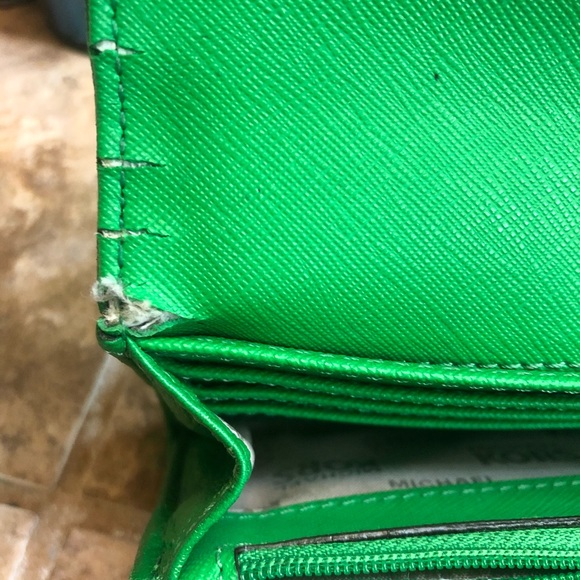 MK wallet - Picture 5 of 7